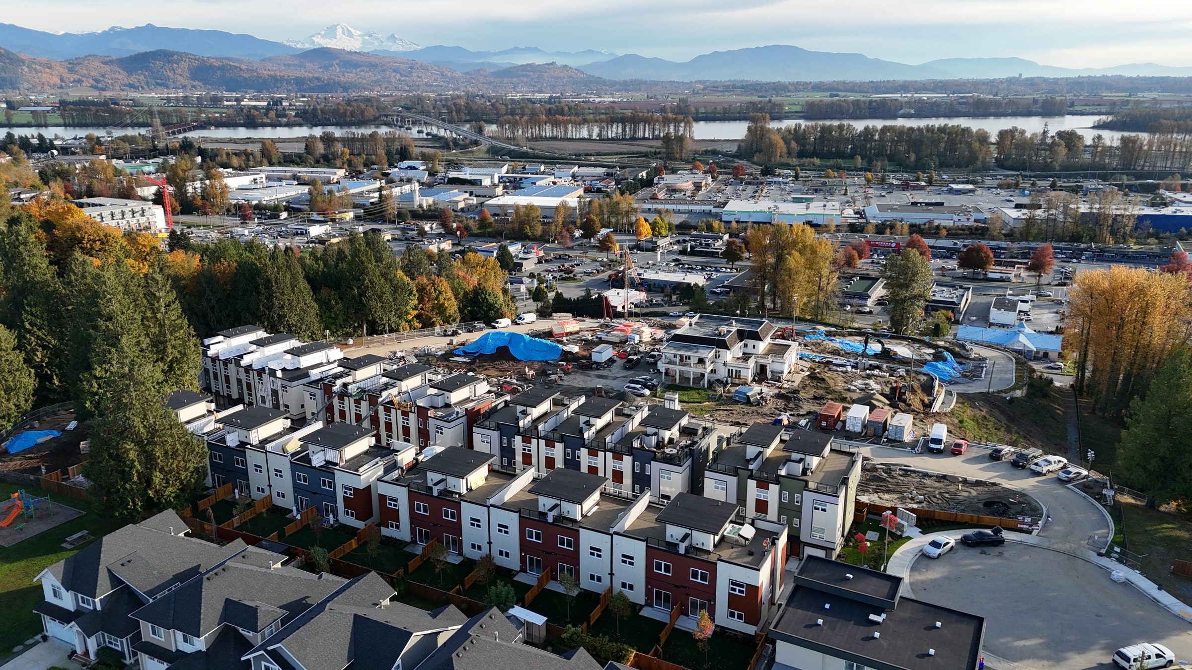 Skyview Townhomes photo 13