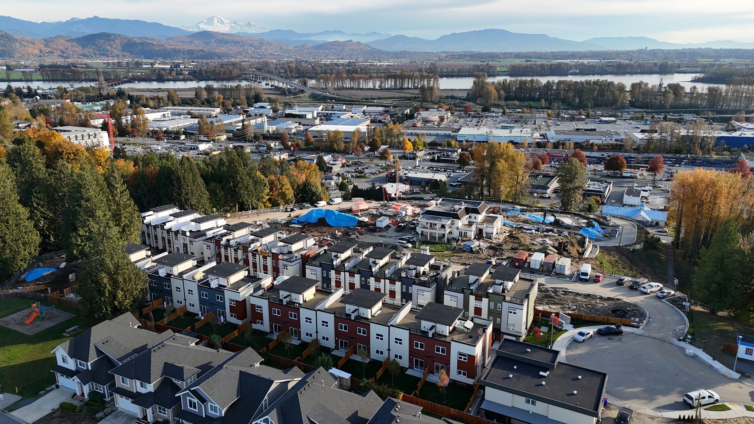 Skyview Townhomes photo 14