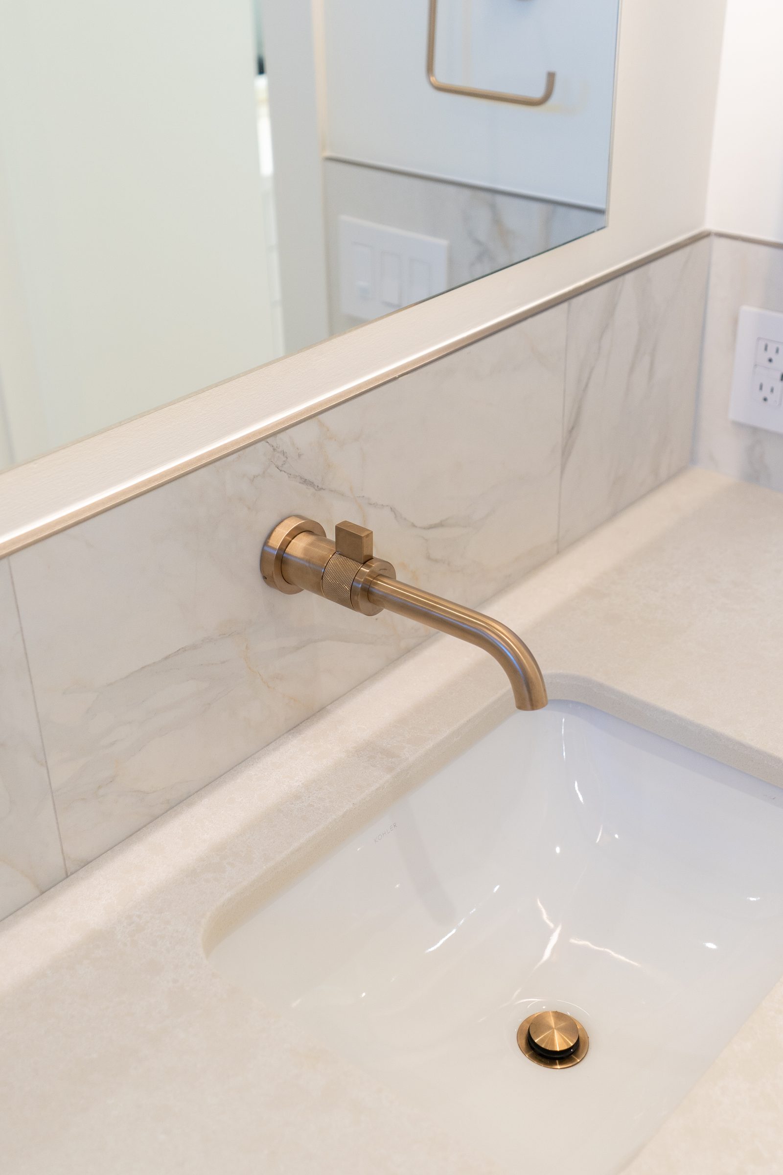 Custom Estate Home photo 35